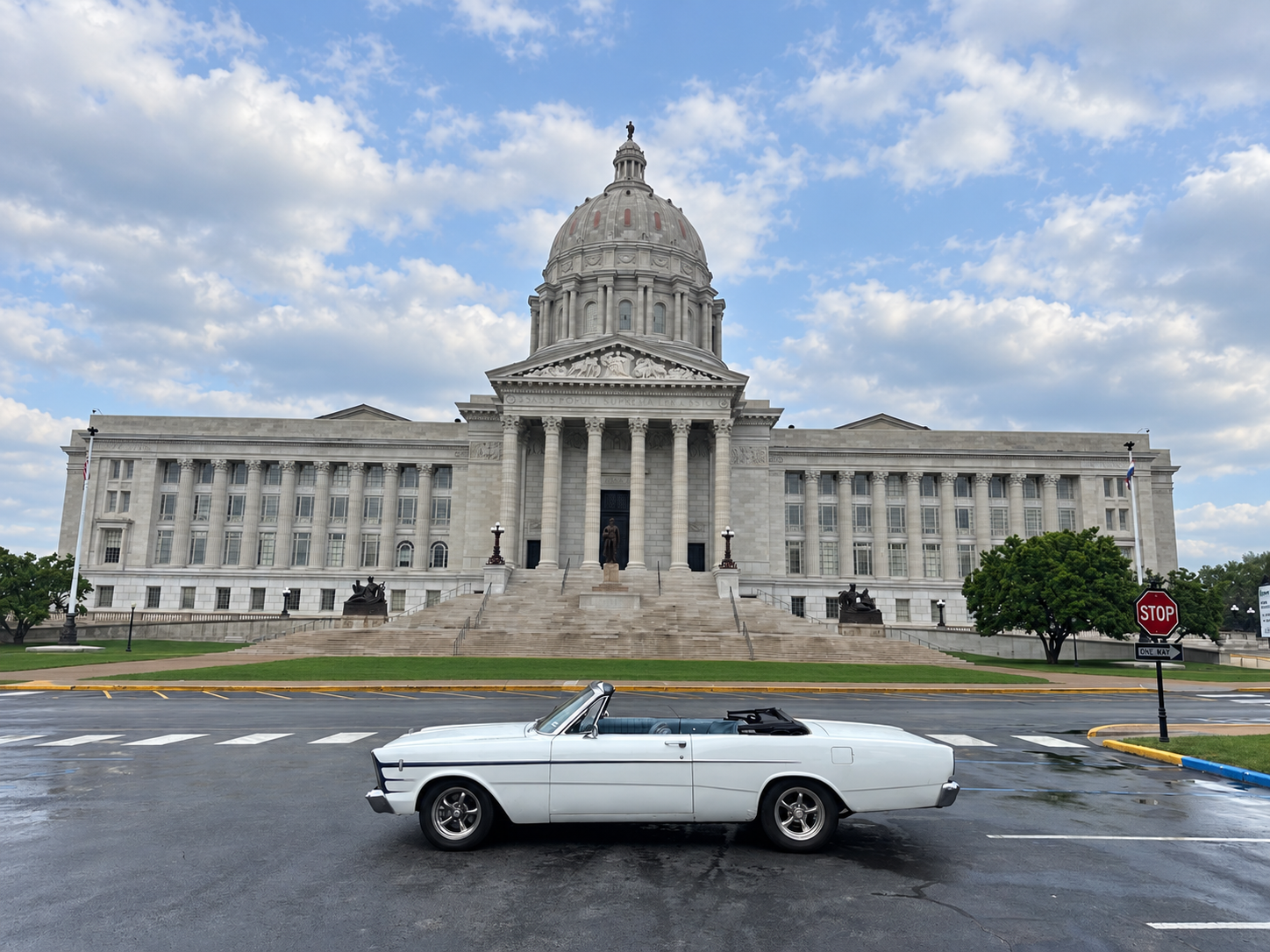 1966 Ford Galaxie in front of the Missouri State Capitol in Jefferson City